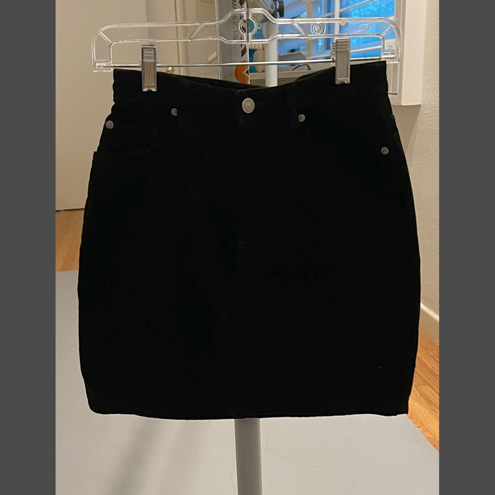 H&M velvet mini skirt